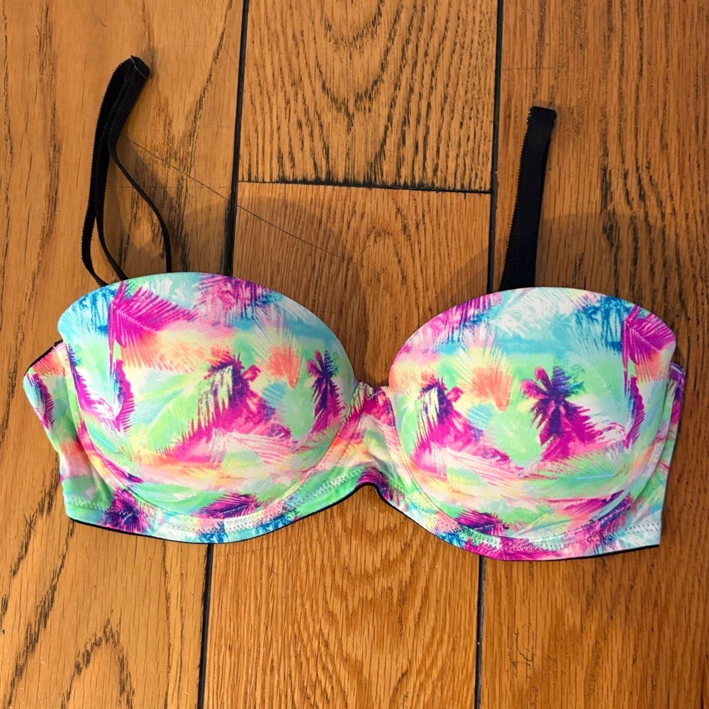 PINK Victoria's Secret wear everywhere multiway push-up bra